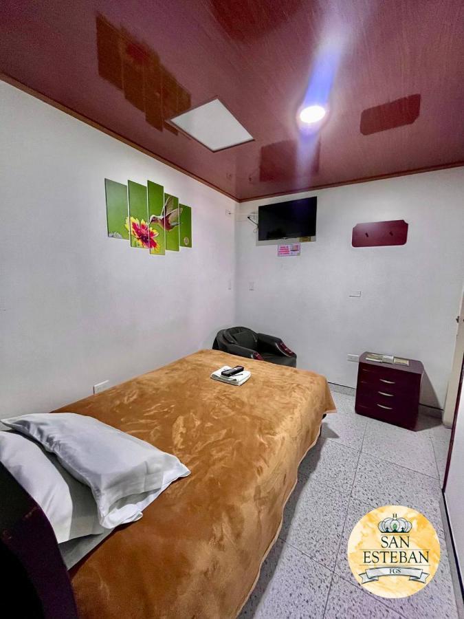 Hostal San Esteban Fgs Tunja Zewnętrze zdjęcie